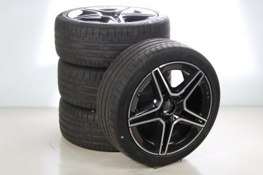 Kompletträder Set AMG 18 Zoll Alu CONTINENTAL CLA-Klasse 118 
