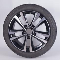 Sommer Komplettrad Alu 18 Zoll mit Pirelli Reifen für CLA 118, A-Klasse 177 und weitere, Original Mercedes-Benz