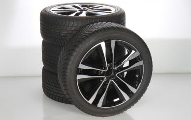 Winter Kompletträder Set Alu 18 Zoll mit Bridgestone Reifen für CLA 118, A-Klasse 177 und weitere, original Mercedes-Benz 