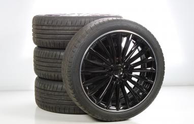 Kompletträder Set AMG 19 Zoll Alu BRIDGESTONE A-Klasse 177 