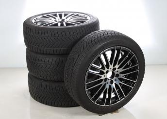 Winter Kompletträder Set Alu 18 Zoll mit Goodyear Reifen für C-Klasse 206, Original Mercedes-Benz