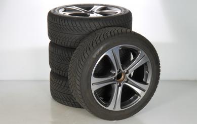 Kompletträder Set 18 Zoll Alu GOODYEAR E-Klasse 213 