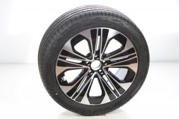 Winter Komplettrad Alu 19 Zoll mit Pirelli Reifen für E-Klasse 214, Original Mercedes-Benz