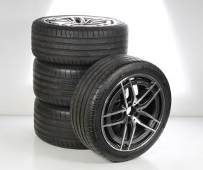 Sommer Kompletträder Set Alu 20 Zoll mit Bridgestone Reifen für SL-Klasse 232, Mercedes-Maybach Z232, original Mercedes-AMG 