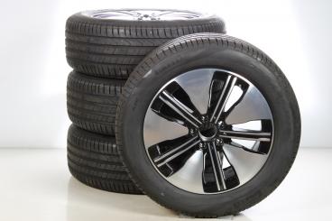 Kompletträder Set 18 Zoll Alu PIRELLI EQA-Klasse H243 