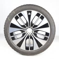 Winter Kompletträder Set Alu 20 Zoll mit Pirelli Reifen für EQE 295, Original Mercedes-Benz