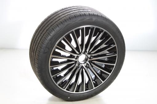 Komplettrad Alu GOODY|UltraGripPerformance AMG Vielspeichen 