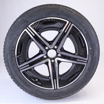 Komplettrad Alu HANKOOK/WinterICeptevo2 AMG 5-DOPPELSPEICHEN 